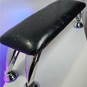 TASHIFY Black LV - PREMADE Nail Armrest